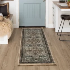 Floral Woven Accent Rug - Threshold 13 Floral Woven Accent Rug - Threshold -Decoration Serie Store GUEST 0c2675a7 3d48 4913 9c5a 4689a353d2da