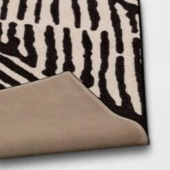 Abstract Lines Rug Black/Tan - Threshold™ 7 Abstract Lines Rug Black/Tan - Threshold™ -Decoration Serie Store GUEST 757eb682 1900 4a81 83c1 dc0e6e4ba4cc