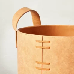 Faux Leather Storage Bin Camel Brown - Hearth & Hand™ With Magnolia -Decoration Serie Store GUEST a690a4f2 fdff 45a8 bfee d68985dd8506