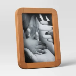 Rounded Corner Medium Wood Single Image Table Frame Brown - Threshold™ -Decoration Serie Store GUEST aeaeb5b7 44c7 47fb 8eca 6a931e23c090