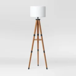 Tripod Floor Lamp With Shelf Brown Wood - Threshold™ -Decoration Serie Store GUEST b1b8ca20 55ea 4c4e bc34 1f4ca7a73cd2