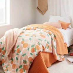 Rattan Bedside Kids' Table Natural - Pillowfort™ -Decoration Serie Store GUEST c0ecb2c0 401d 4636 a432 4dc284329761