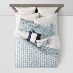 12pc Reversible Paisley Print Comforter & Sheets Set Blue/Dark Teal Blue - Threshold™ -Decoration Serie Store GUEST fe253a34 1700 4fed 8295 3a12639e7b99